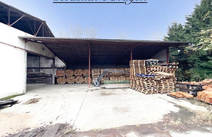 Bâtiment commercial 1 000 m² – Terrain 4 000 m² – Accès rocade – 30 min d’Agen – Villeneuve-sur-Lot(47) — photo 4