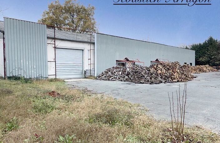 Bâtiment commercial 1 000 m² – Terrain 4 000 m² – Accès rocade – 30 min d’Agen – Villeneuve-sur-Lot(47) — photo 5