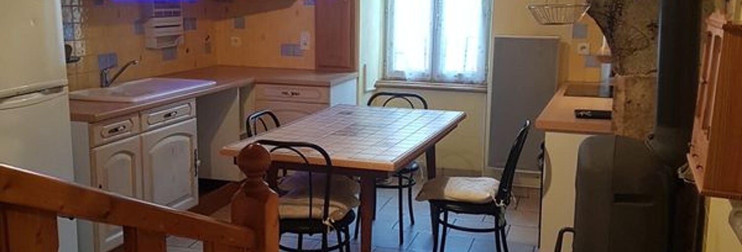 Appartement 3 Pièces 50 m² à louer à Vals-les-Bains (07600)