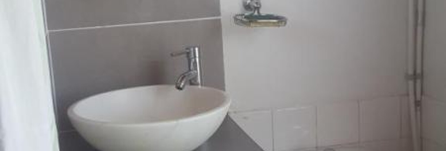 Appartement 1 Pièce 14 m² à louer à Fuveau (13710)