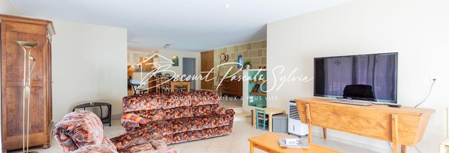 Maison 7 Pièces 178 m² à vendre à Saint-Didier (84210)