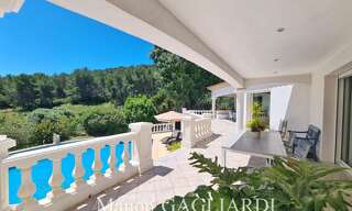 Maison 7 Pièces 263 m² à vendre à Saint-Cyr-sur-Mer (83270)