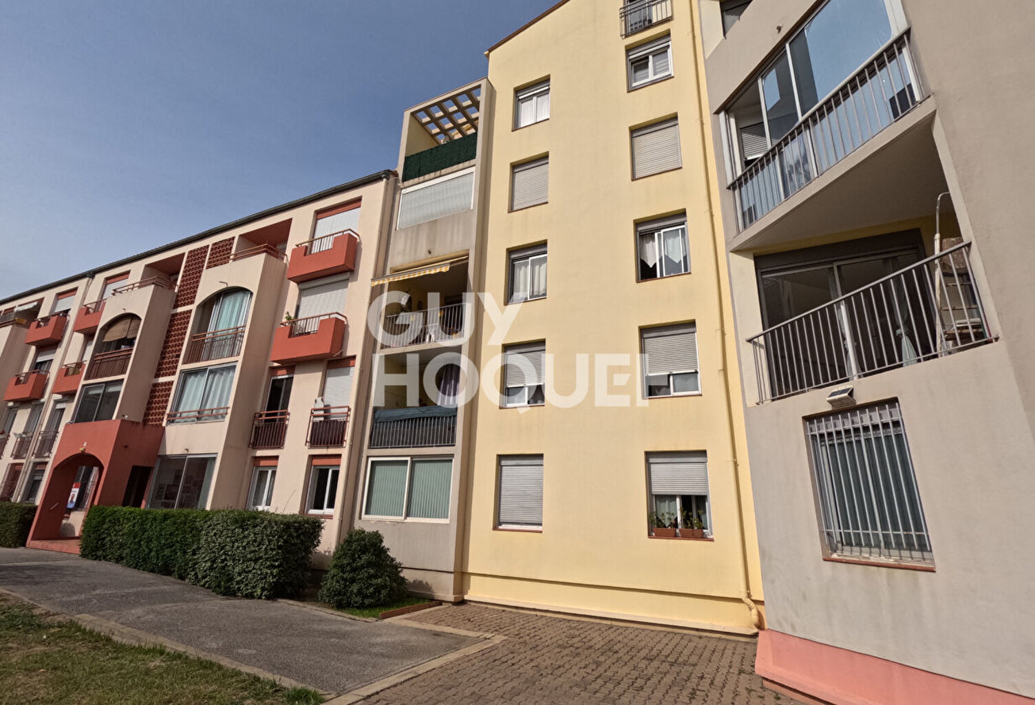PERPIGNAN - APPARTEMENT T3 GARAGE ET CAVE — photo 1