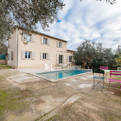 Maison 7 pièces 431600 €