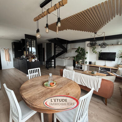 Appartement 4 pièces 273500 €