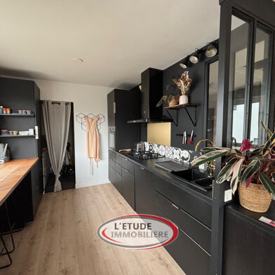 Appartement 4 pièces 258500 €