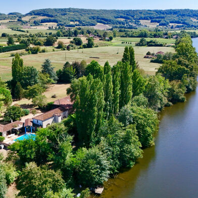 Maison 8 pièces 740000 €