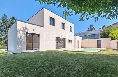 Maison contemporaine — photo du bien