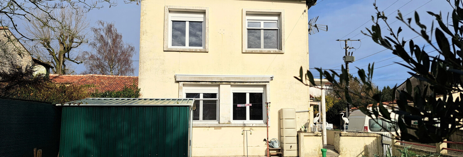 Maison 5 Pièces 97 m² à vendre à Bords (17430)