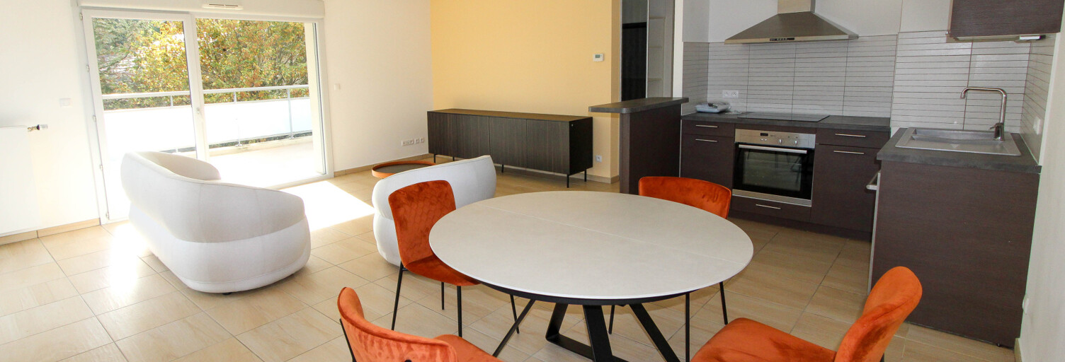 Appartement 3 Pièces 79 m² à louer à Divonne-les-Bains (01220)