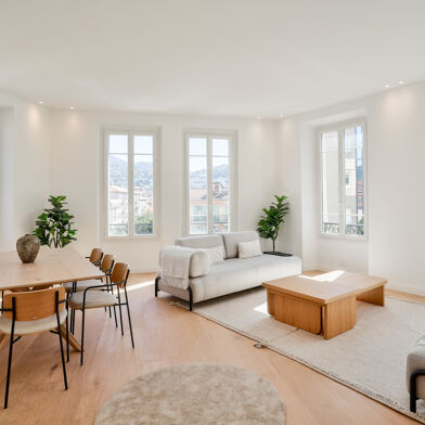 Appartement 5 pièces 990000 €