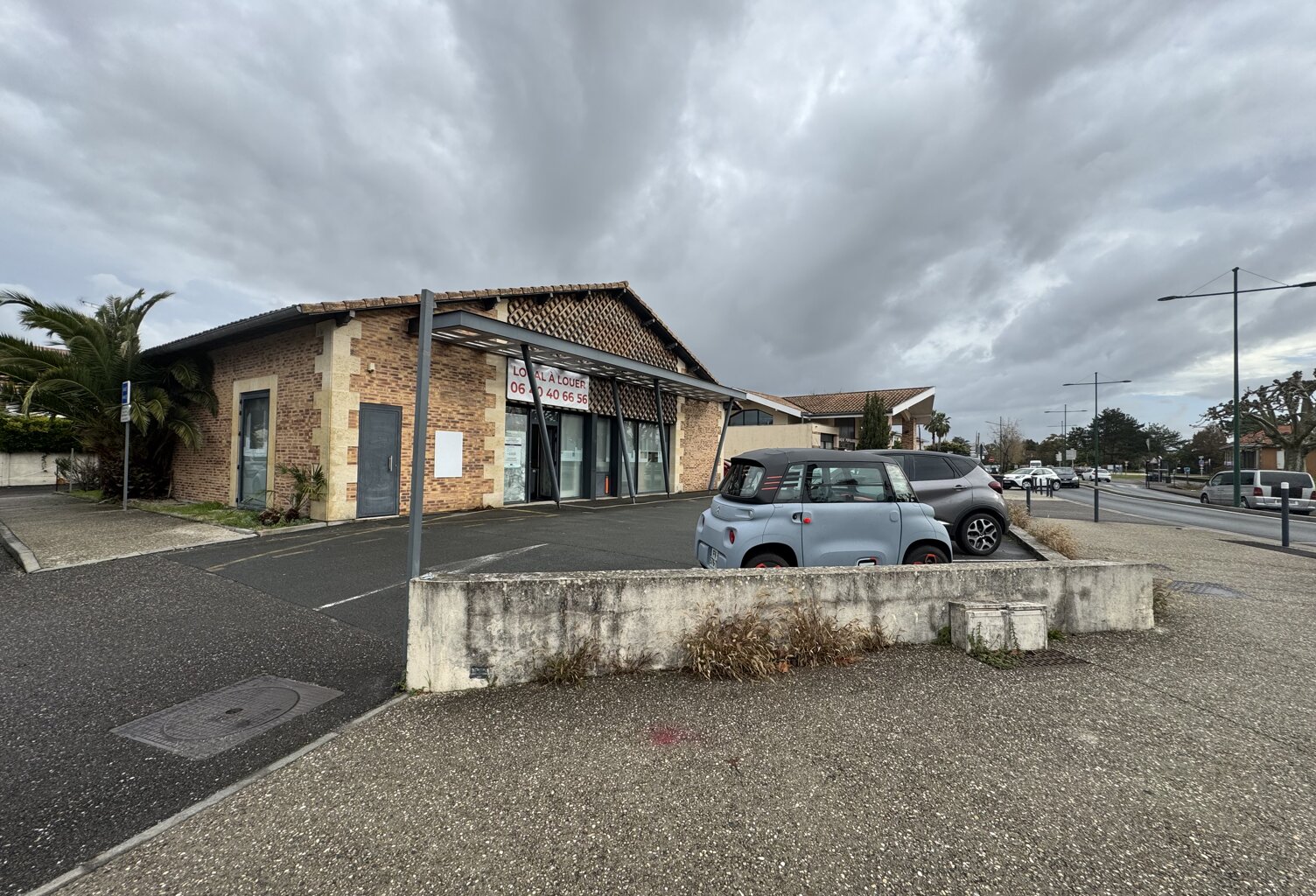 Local commercial emplacement de 1er ordre Gujan Mestras — photo 1
