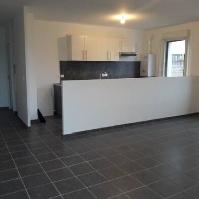 Appartement 2 pièces 652 €