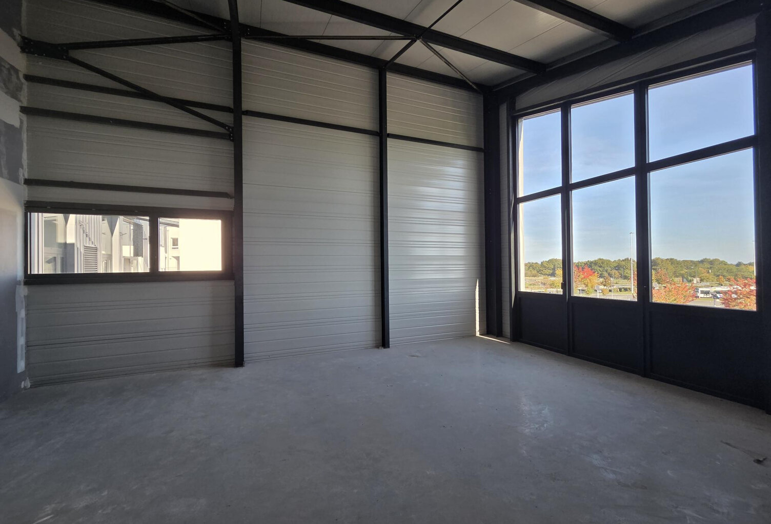 LOCAL D'ACTIVITE NEUF A VENDRE ANGERS — photo 1