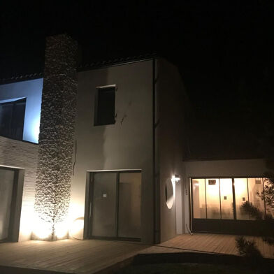 Maison 5 pièces 1628 €