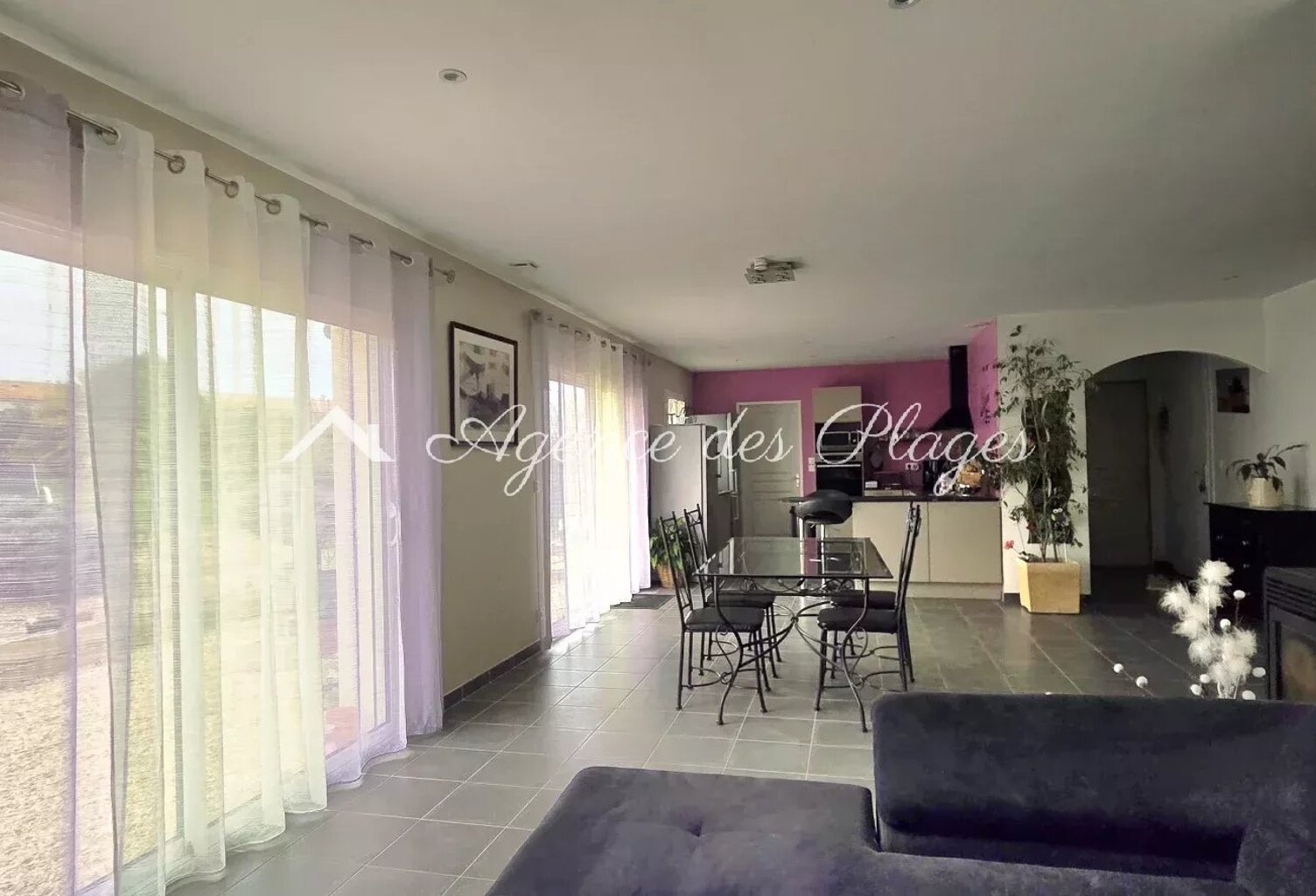 MAISON A ARCES — photo 1