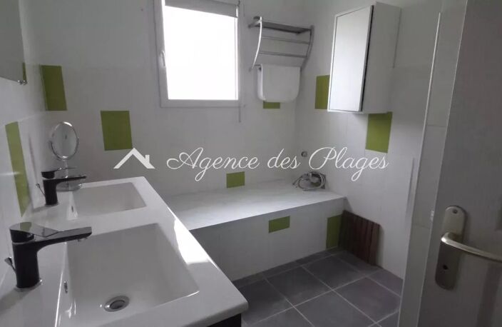 MAISON A ARCES — photo 4