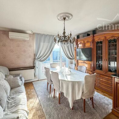 Appartement 4 pièces 200000 €