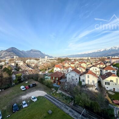 Appartement 4 pièces 190000 €