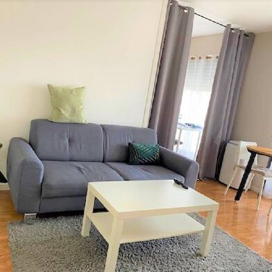 Appartement 2 pièces 652 €