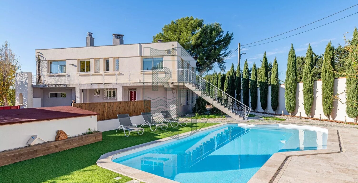 LES TROIS LUCS - DUPLEX AVEC JARDIN ET PISCINE — photo 1