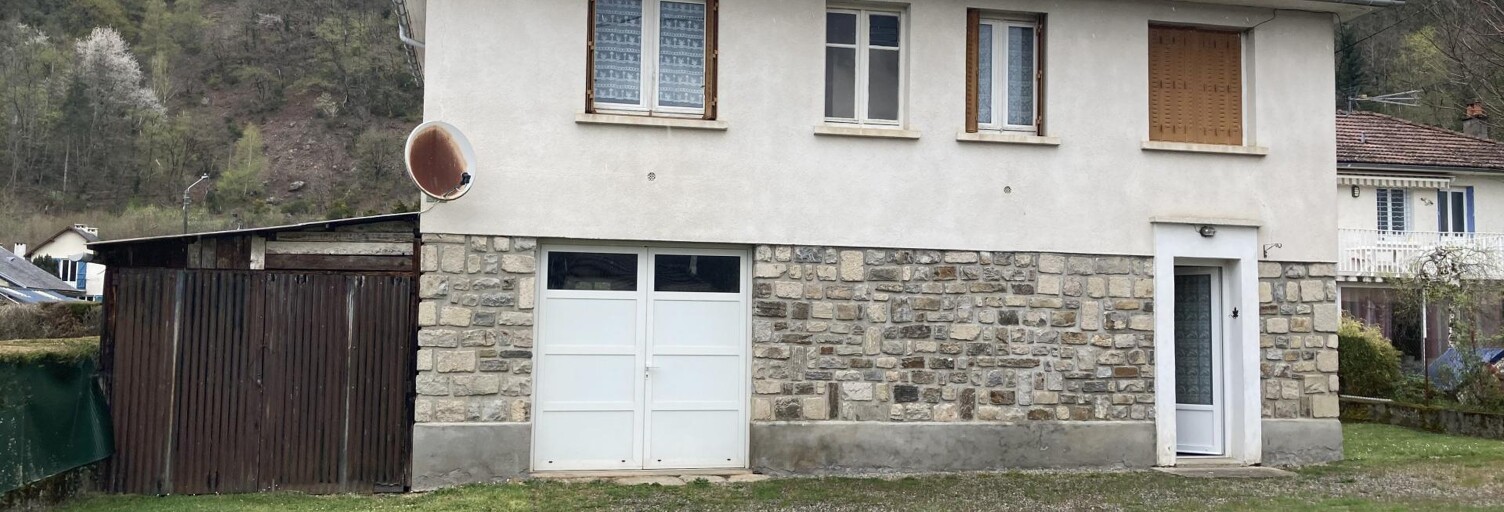 Maison 5 Pièces 91 m² à vendre à Champs-sur-Tarentaine-Marchal (15270)