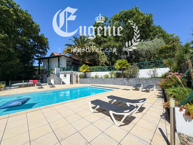 Belle Contemporaine de 220M² + Piscine + Parc de 2175M² + Cuisine d'été Couverte — photo 1
