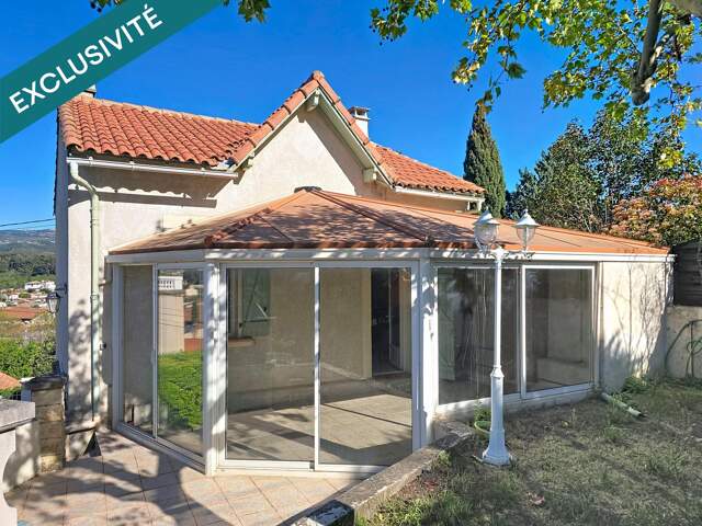Petite maison de 60 m2 habitable et sa véranda de 20 m2 sur 280 m2 de terrain — photo du bien