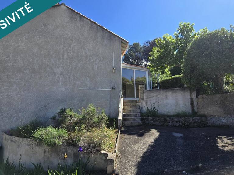 Petite maison de 60 m2 habitable et sa véranda de 20 m2 sur 280 m2 de terrain — photo 1