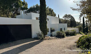 Maison 7 Pièces 210 m² à vendre à Villeneuve-lès-Avignon (30400)