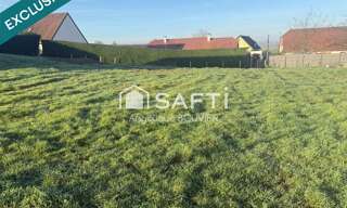 Terrain  678 m² à vendre à Mont-sous-Vaudrey (39380)