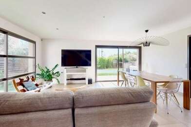 Maison 5 pièces 499000 €