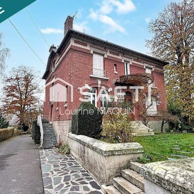 Maison 8 pièces 300000 €