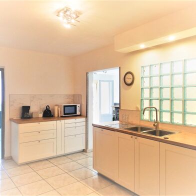 Appartement 5 pièces 189000 €