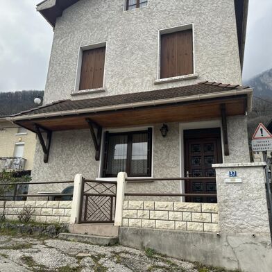 Maison 4 pièces 164000 €