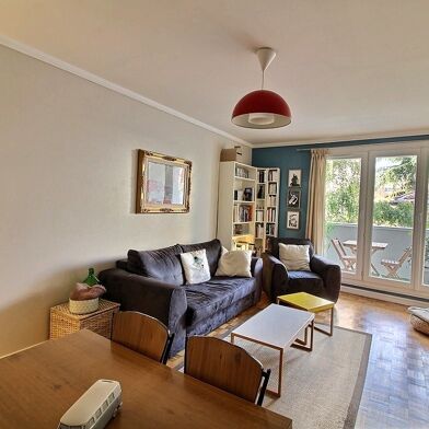 Appartement 3 pièces 998 €