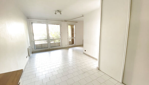 Appartement 1 pièces  à louer Marseille 5eme 13005