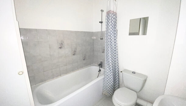 Appartement 1 pièces  à louer Marseille 5eme 13005