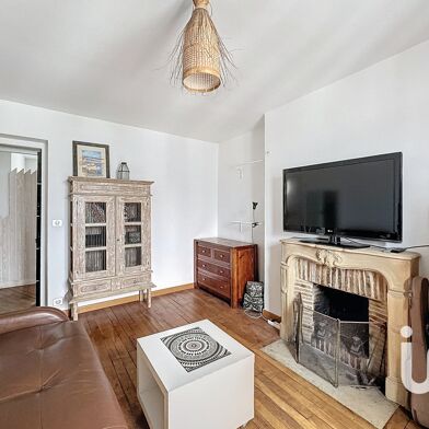 Appartement 1 pièces 275000 €