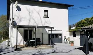 Maison 9 Pièces 209 m² à vendre à Ledeuix (64400)