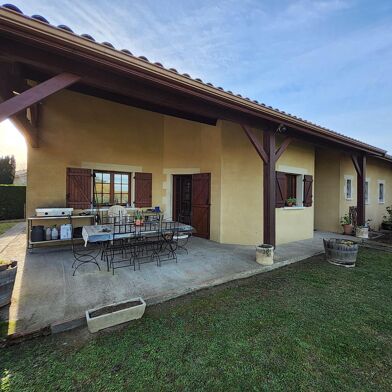 Maison 4 pièces 1420 €