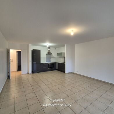 Appartement 3 pièces 1758 €