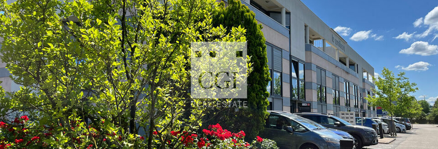 Bureau  862 m² à louer à Saint-Quentin-Fallavier (38070)