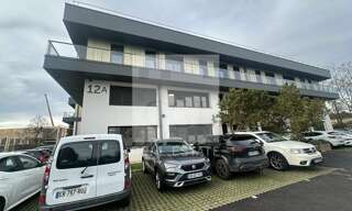 Bureau  80 m² à louer à Tassin-la-Demi-Lune (69160)