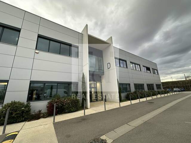 BUREAUX à LOUER — photo du bien