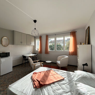 Appartement 1 pièces 390 €