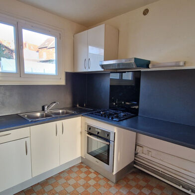 Appartement 3 pièces 643 €