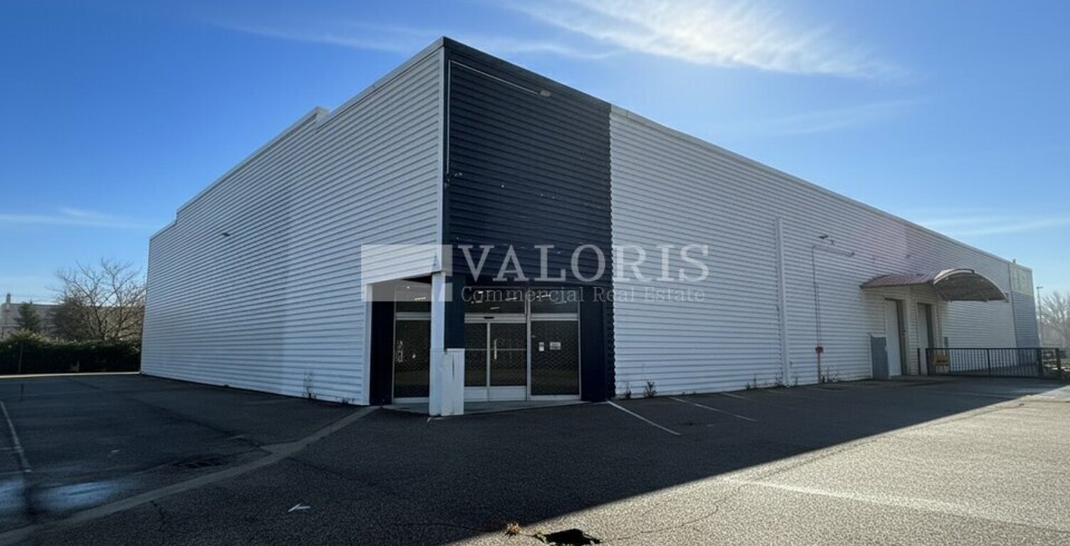 LOCAL COMMERCIAL à LOUER — photo 1