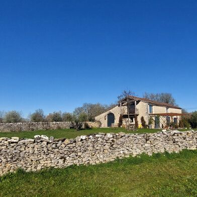 Maison 6 pièces 670000 €