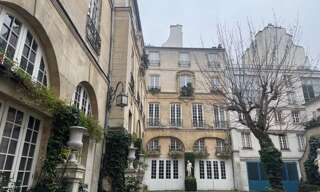 Bureau 7 Pièces 272 m² à louer à Paris 7 (75007)